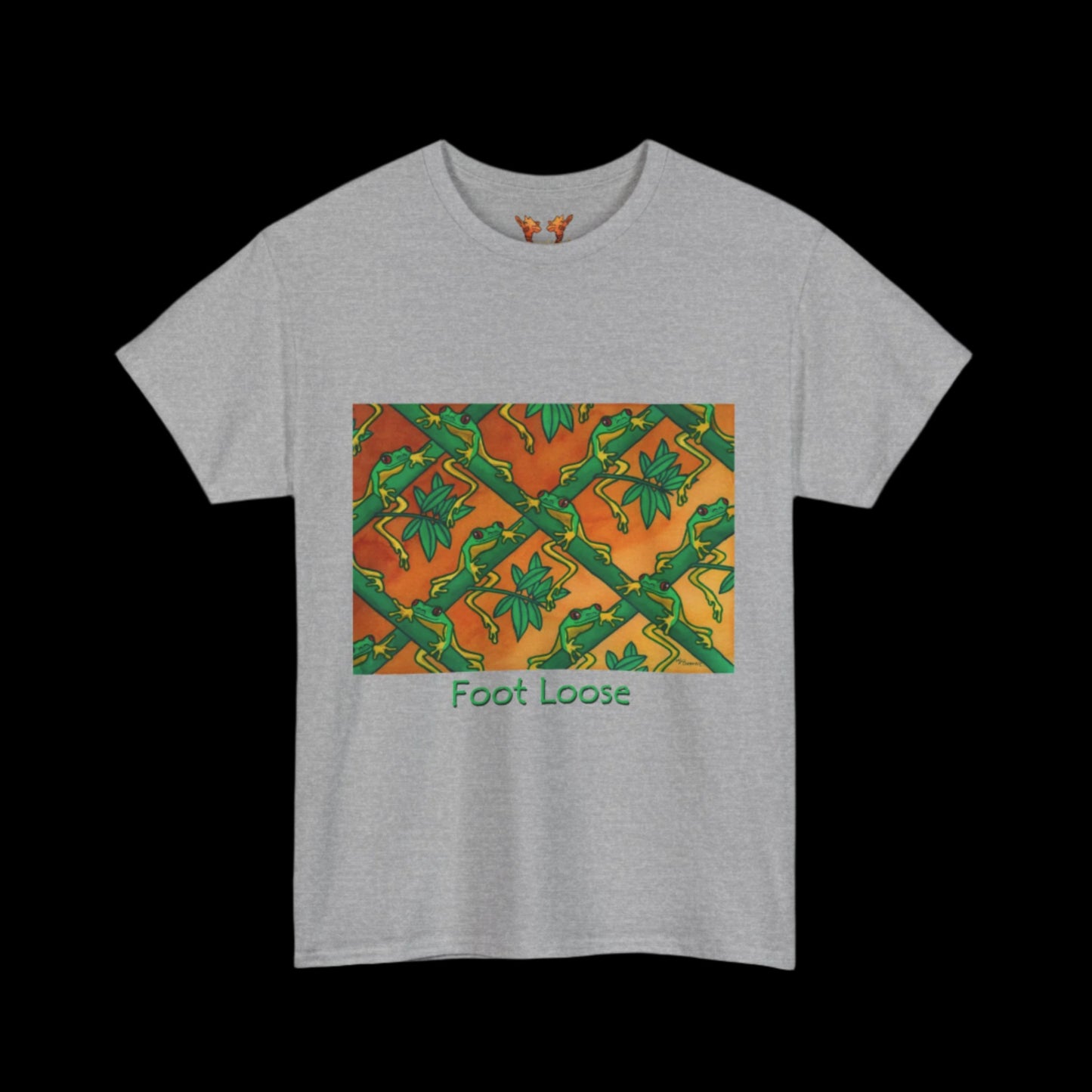Tree frogs on sport grey t-shirt